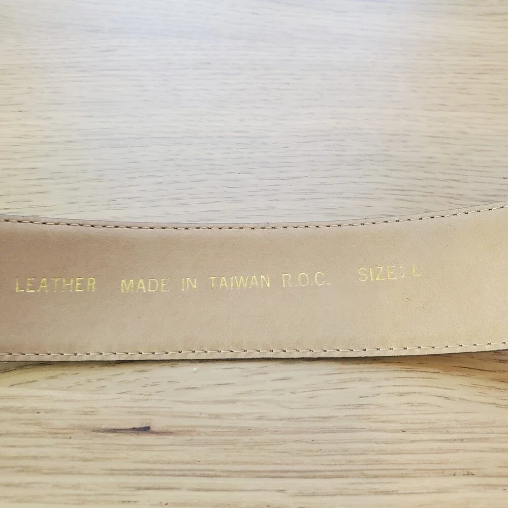 Vintage 80's Valerie Bared Gray Leather Belt